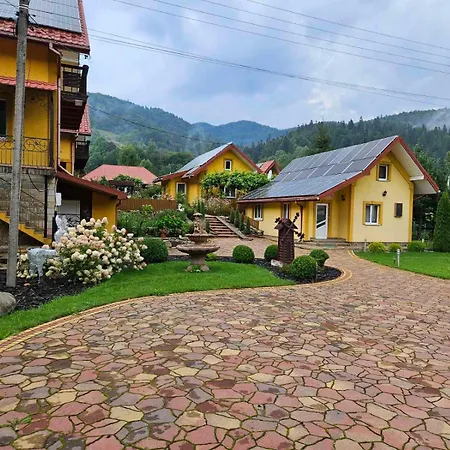 Lastivchyne Gnizdo Guest house