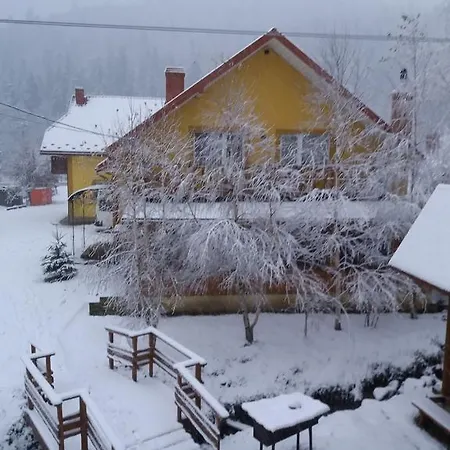 Lastivchyne Gnizdo