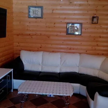 Lastivchyne Gnizdo * Mykulychyn