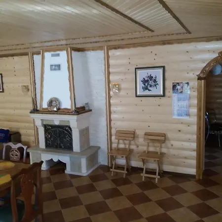 Guest house Lastivchyne Gnizdo Mykulychyn