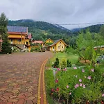 ластівчине гніздо Gasthuis Mykulychyn