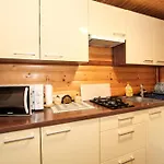 ластівчине гніздо 4*
