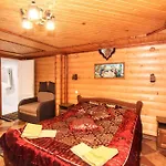 Gasthuis ластівчине гніздо 4*