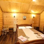 ластівчине гніздо Gasthuis 4*