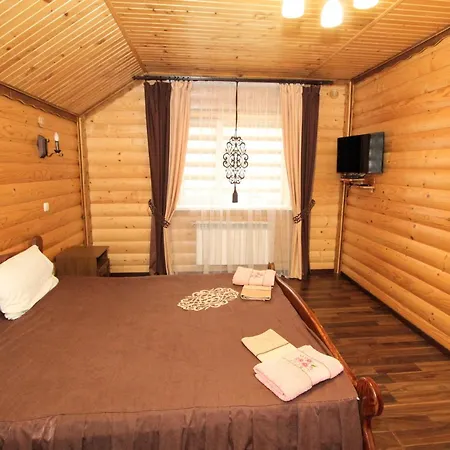 Gasthof ластівчине гніздо Mykulytschyn