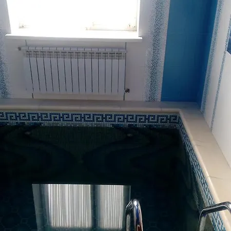 ластівчине гніздо 3* 미쿨리친