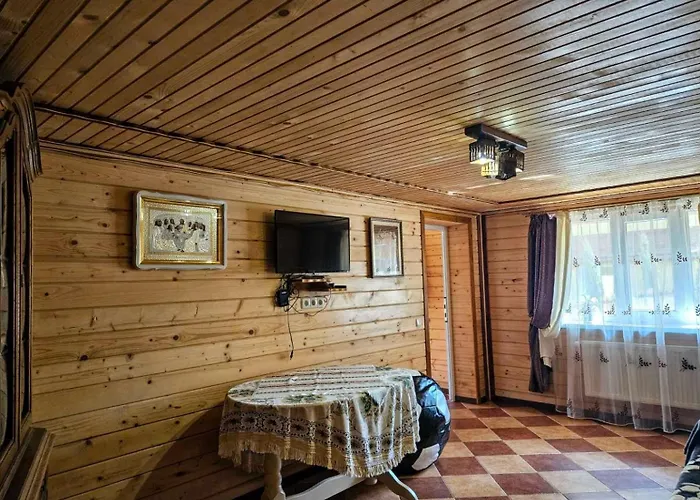 ластівчине гніздо Konukevi